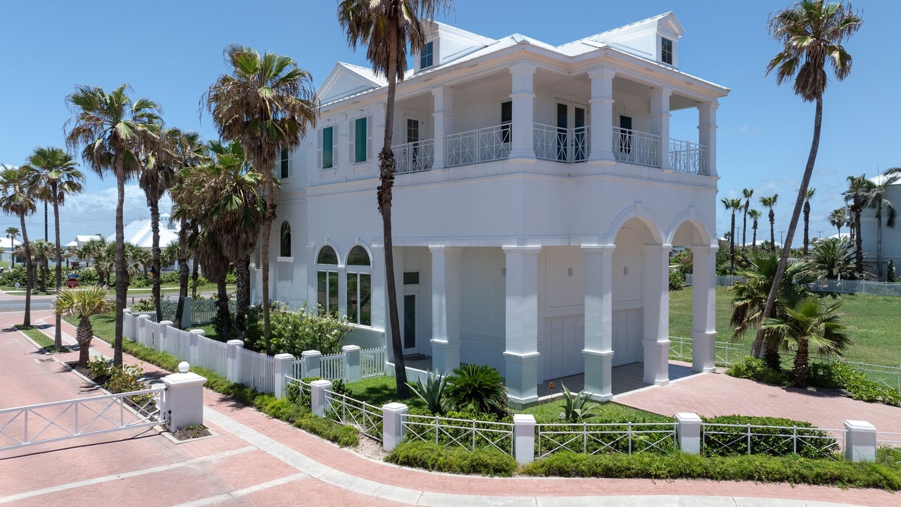 Photo of Outdoor in The Shores