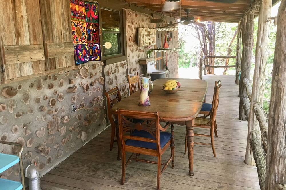 Photo of Patio Balcony in San Marcos