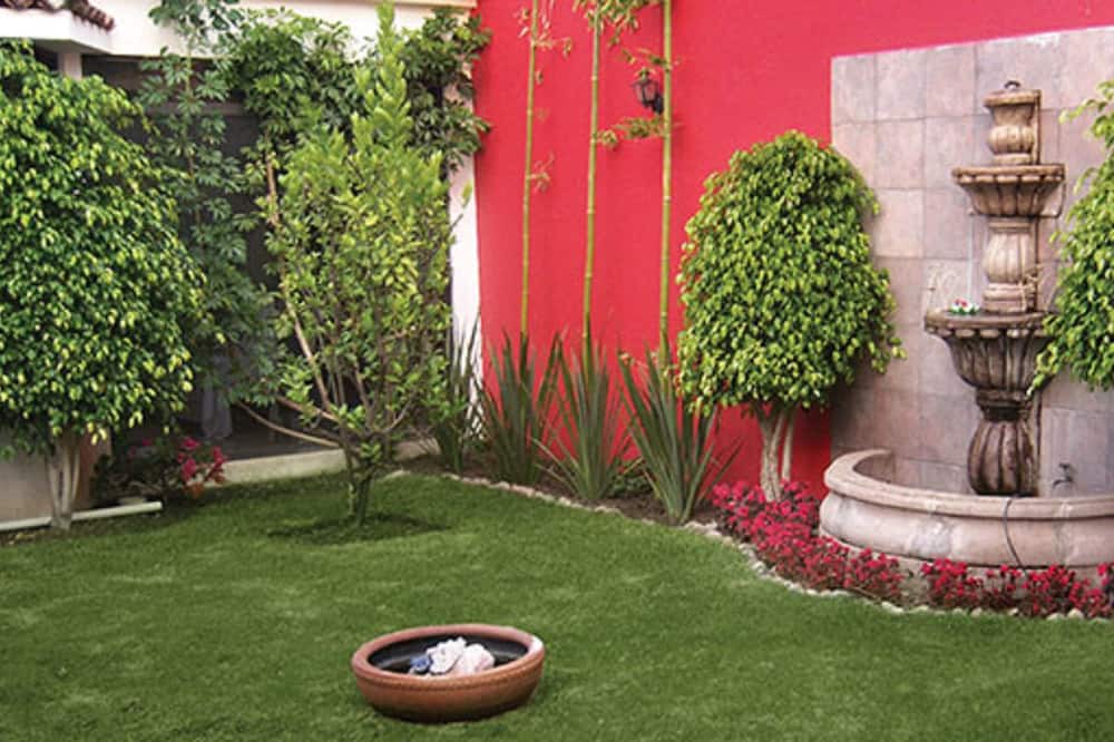 Photo of Outdoor in Barrio de Santa Ana
