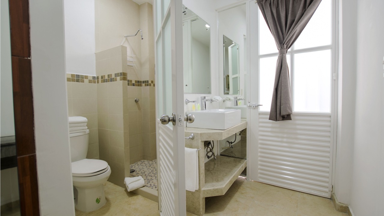 Photo of Bathroom in Leon Centro