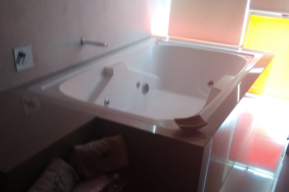Photo of Bathroom in Huipulco