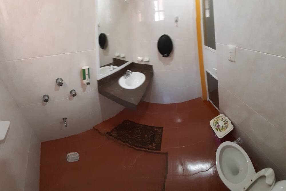 Photo of Bathroom in Centro