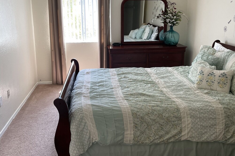 Photo of Bedroom in Tortolita