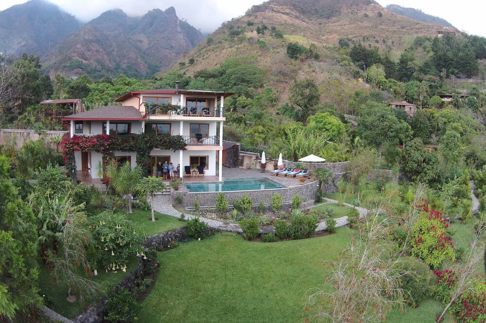 Photo of Outdoor in Santa Cruz La Laguna