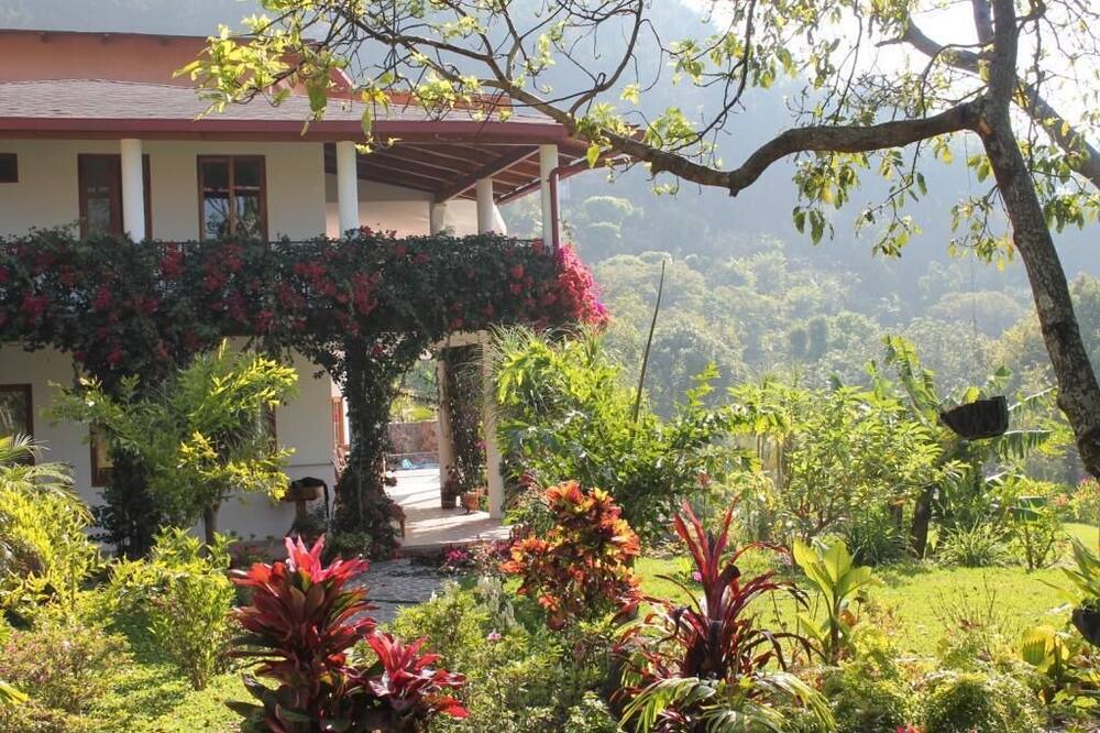 Photo of Outdoor in Santa Cruz La Laguna