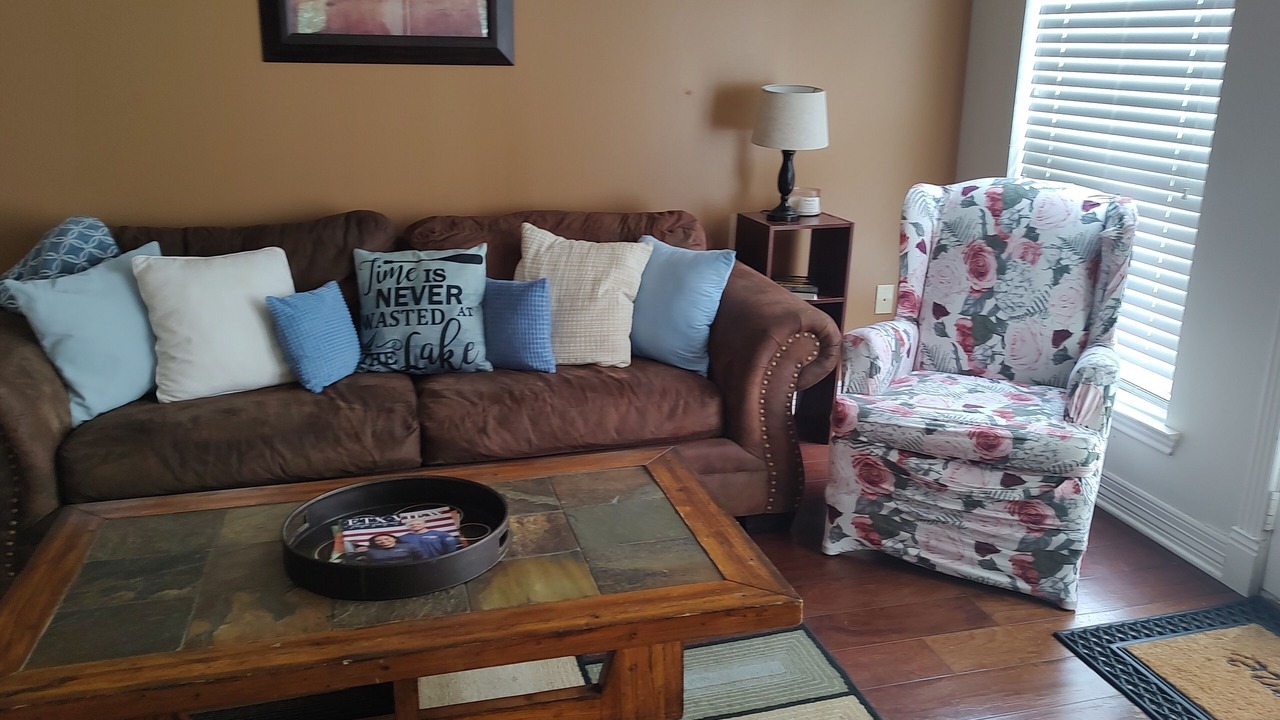 Photo of Livingroom in Berryville