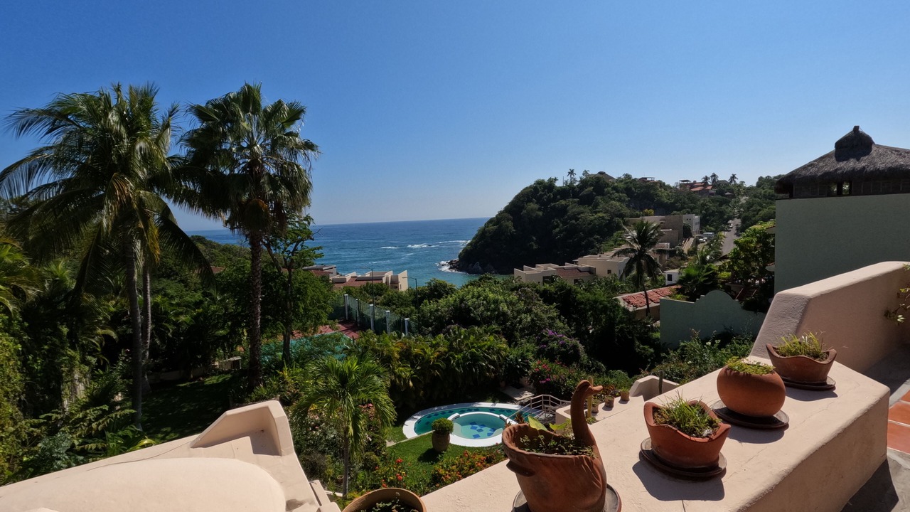 Photo of Bedroom in Santa Maria Huatulco
