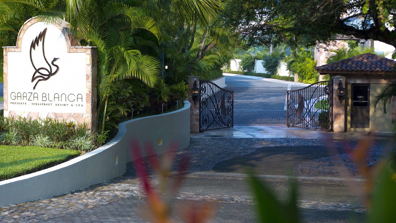 Photo of Outdoor in South Shore Hotel Area