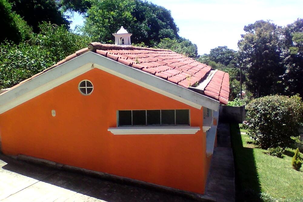Photo of Outdoor in Santa Lucia Milpas Altas