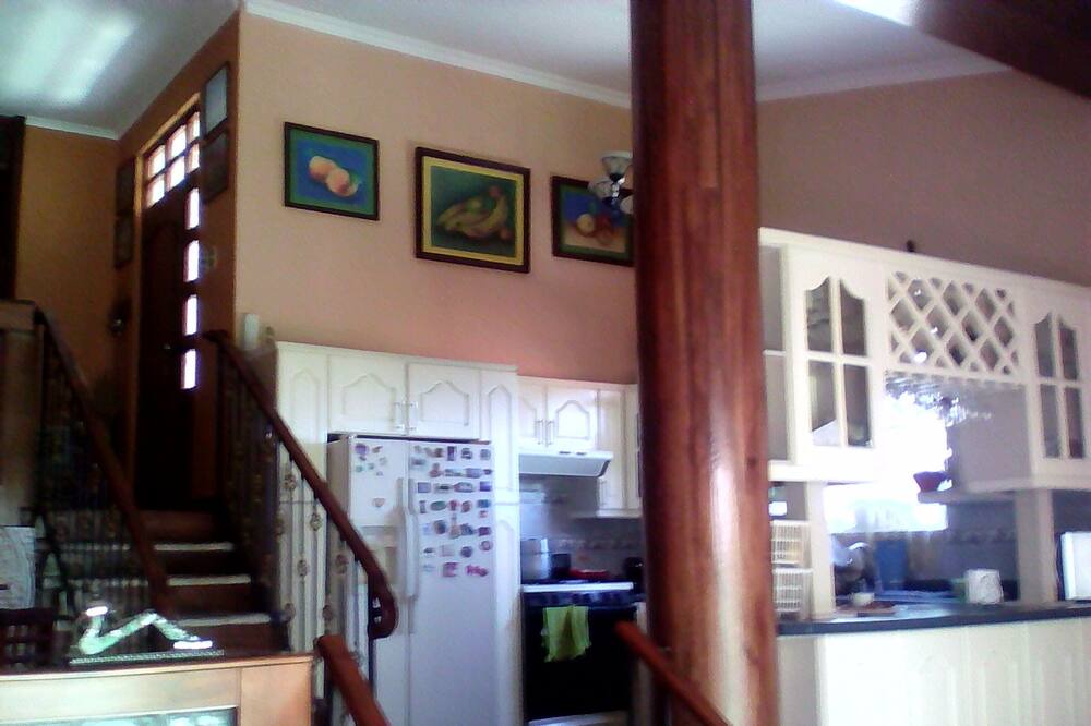 Photo of Others in Santa Lucia Milpas Altas