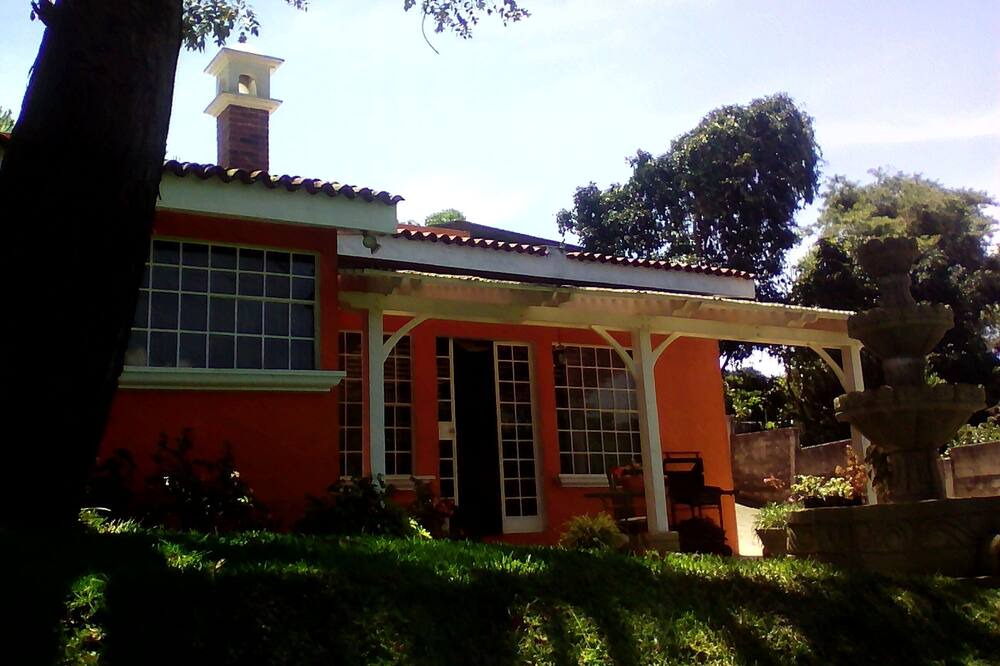 Photo of Outdoor in Santa Lucia Milpas Altas