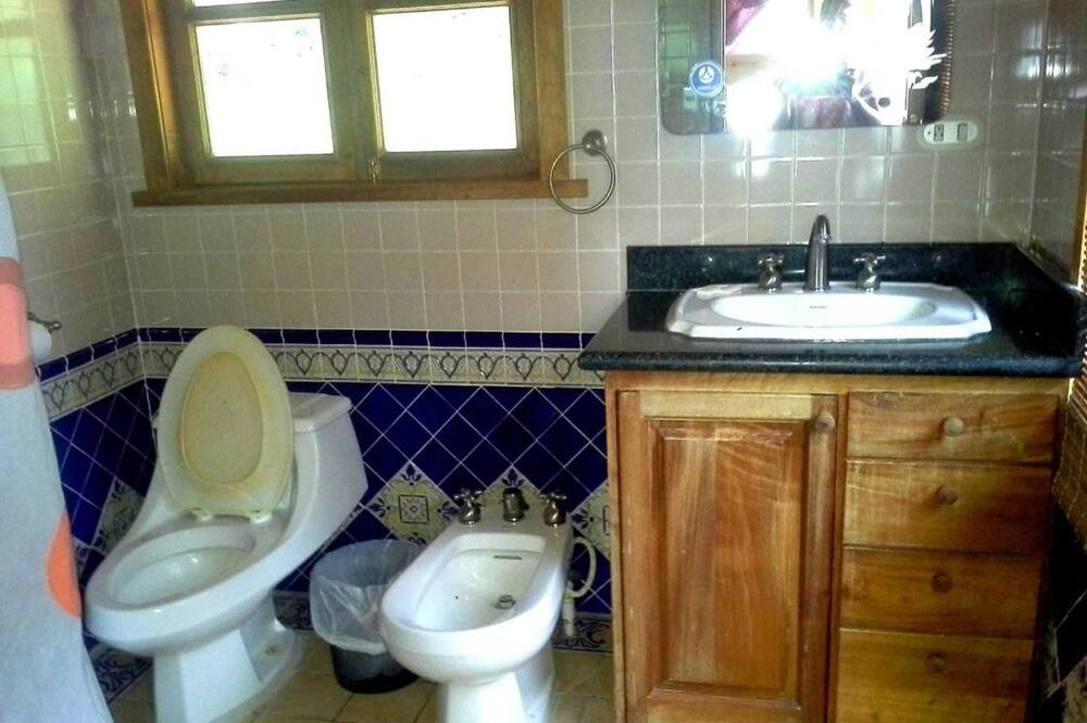 Photo of Bathroom in Mariscos