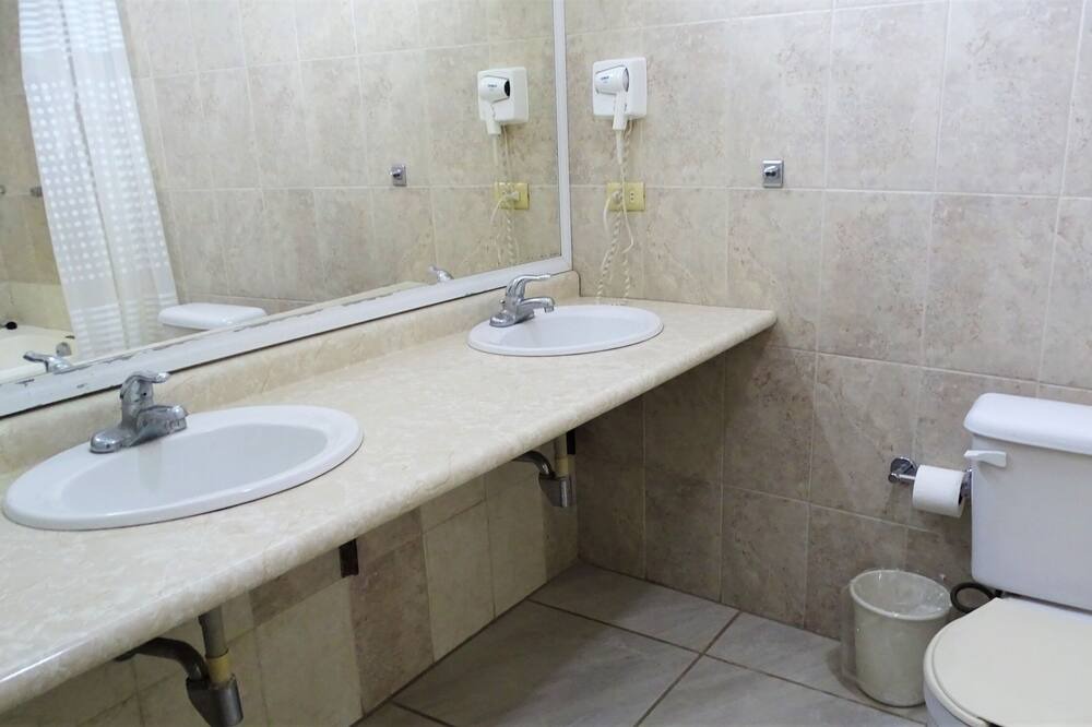 Photo of Bathroom in Tapachula