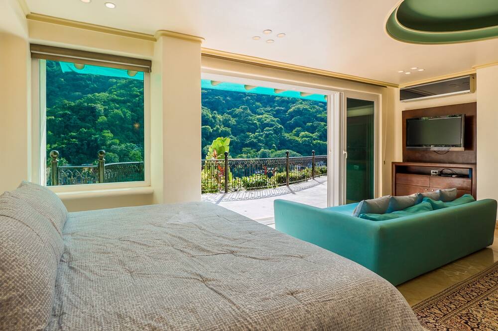 Photo of Bedroom in Boca de Tomatlan