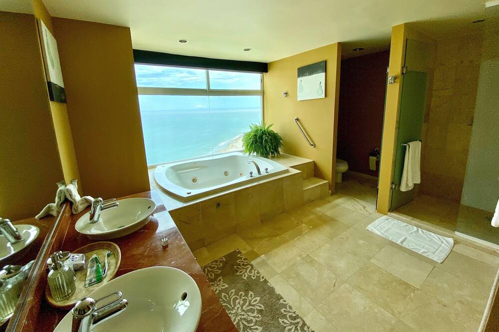 Photo of Bathroom in Palmar de Aramara