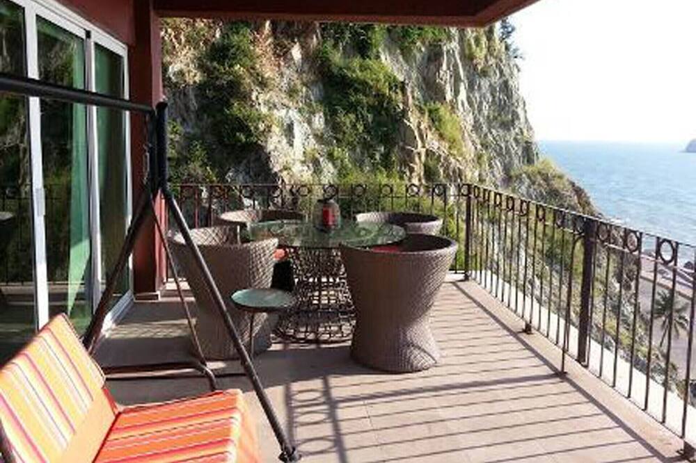 Photo of Patio Balcony in Balcones de Loma Linda