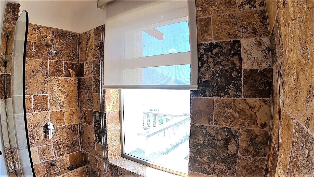 Photo of Bathroom in Santa Catarina Palopo