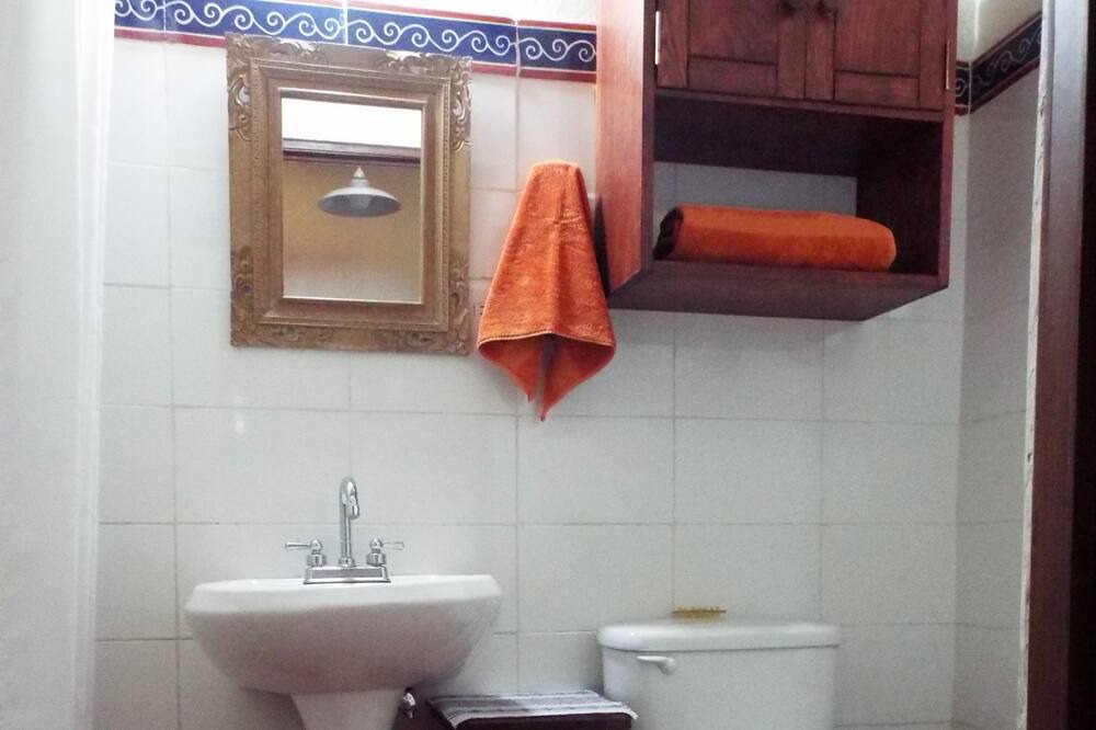 Photo of Bathroom in Centro