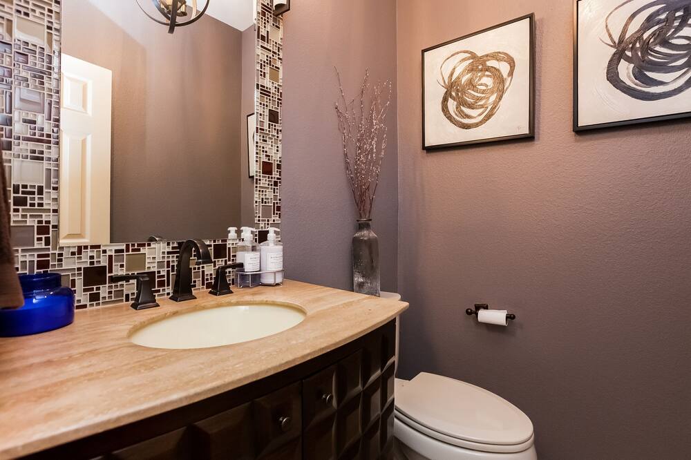 Photo of Bathroom in Cross Mountain