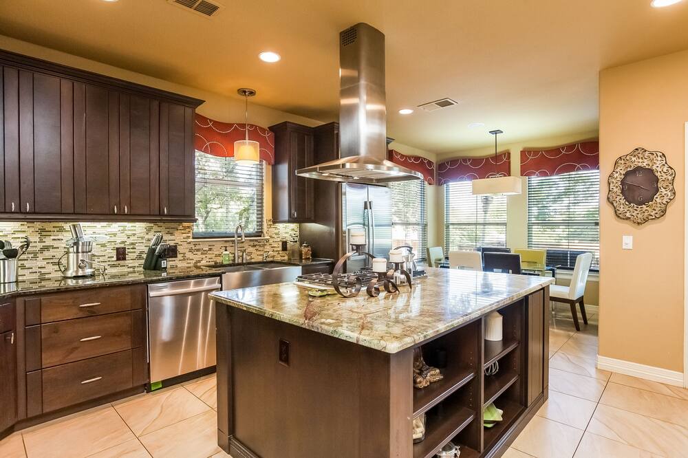 Photo of Kitchen in Cross Mountain