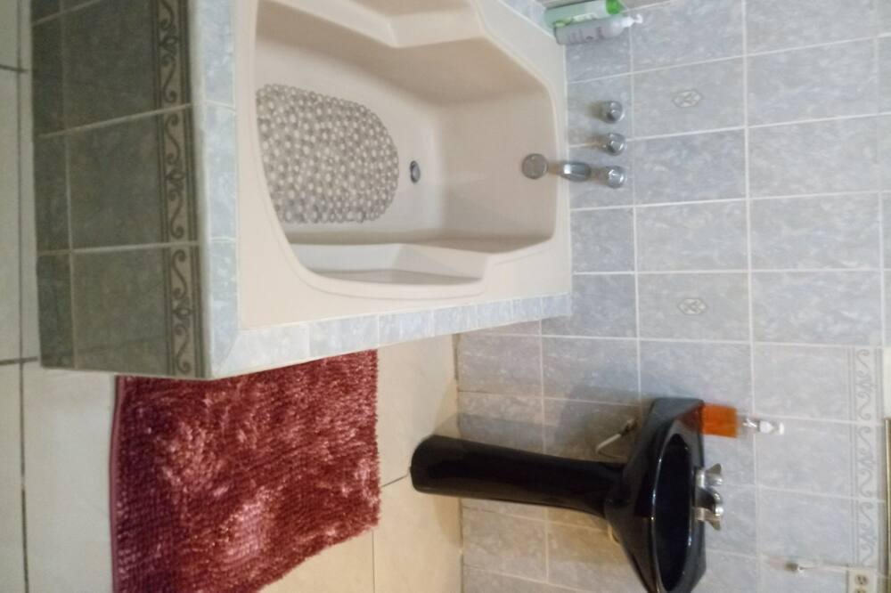 Photo of Bathroom in Santa Lucia Milpas Altas