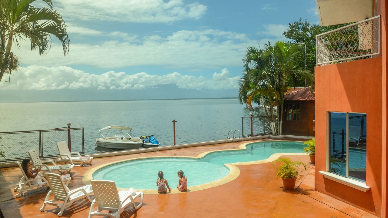 Photo of Outdoor in El Estor