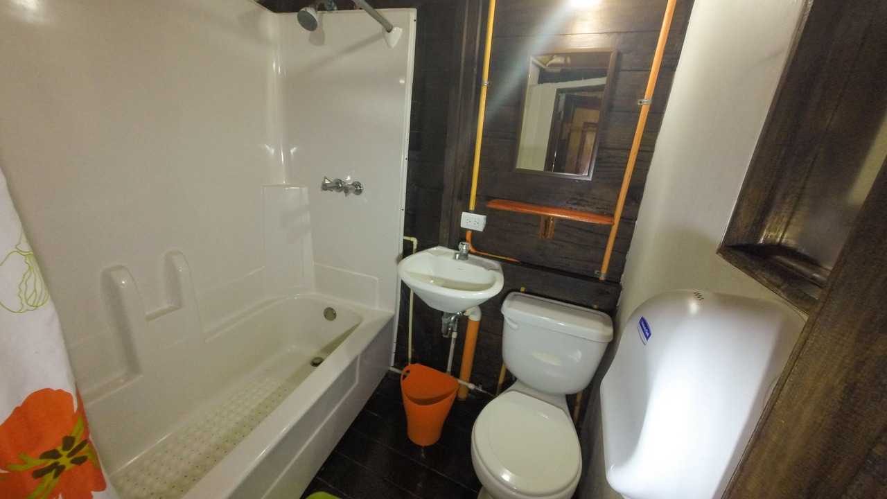 Photo of Bathroom in El Estor