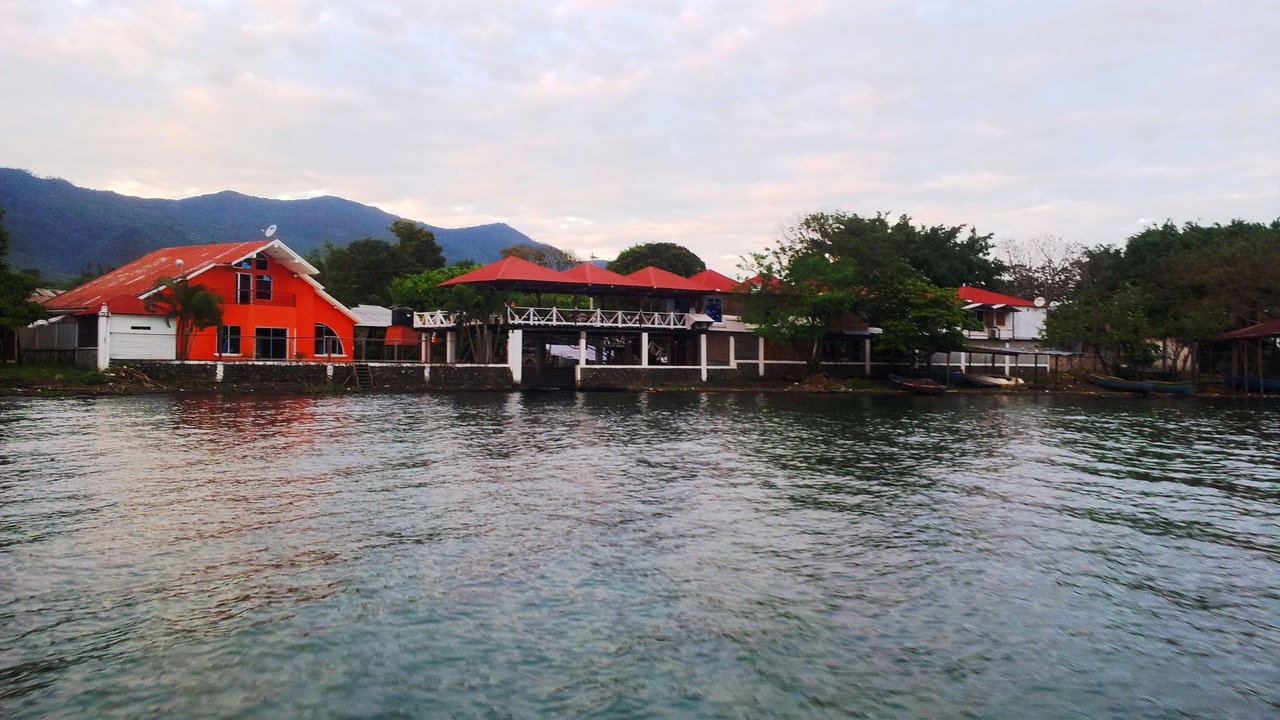 Photo of Outdoor in El Estor