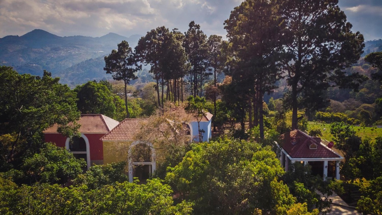 Photo of Outdoor in Santa Lucia Milpas Altas