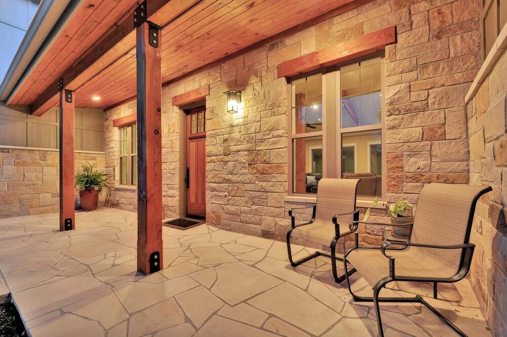 Photo of Outdoor in Horseshoe Bay