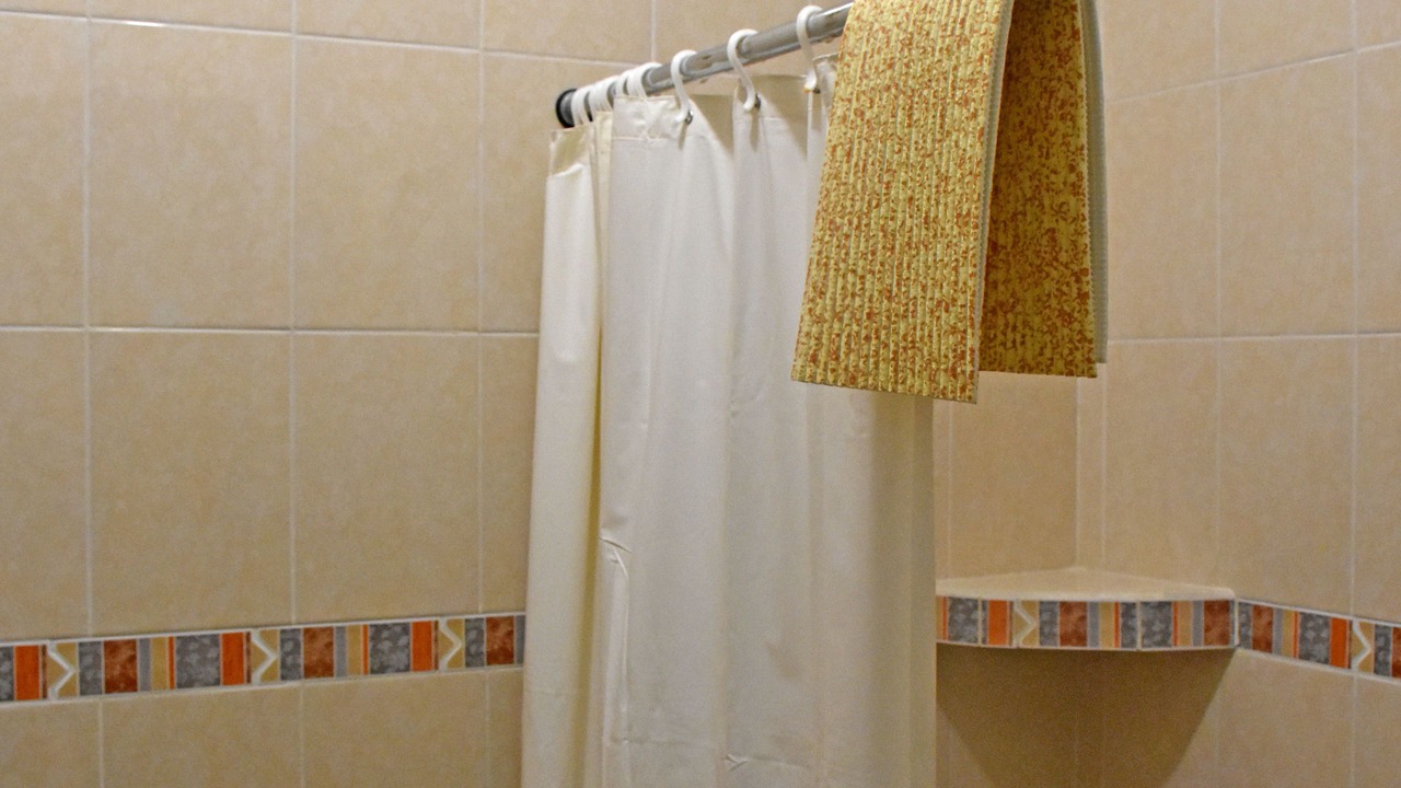 Photo of Bathroom in De La Merced