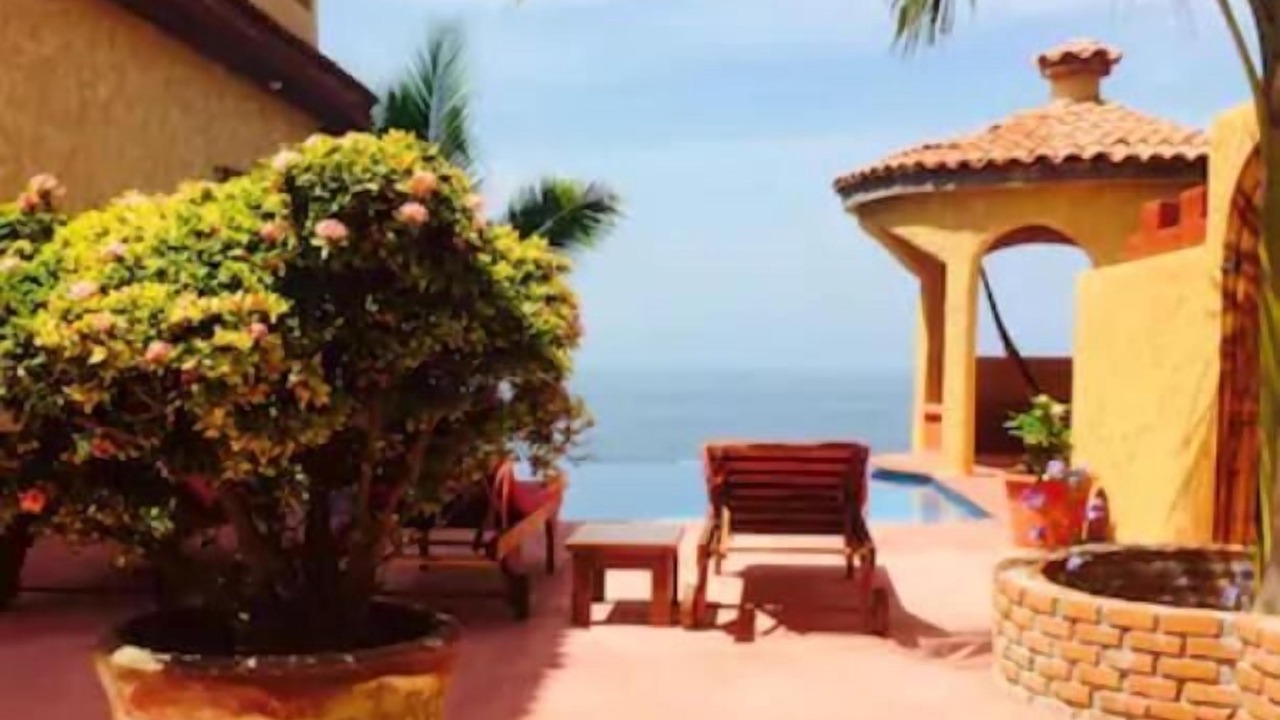 Photo of Patio Balcony in Puerto Angel