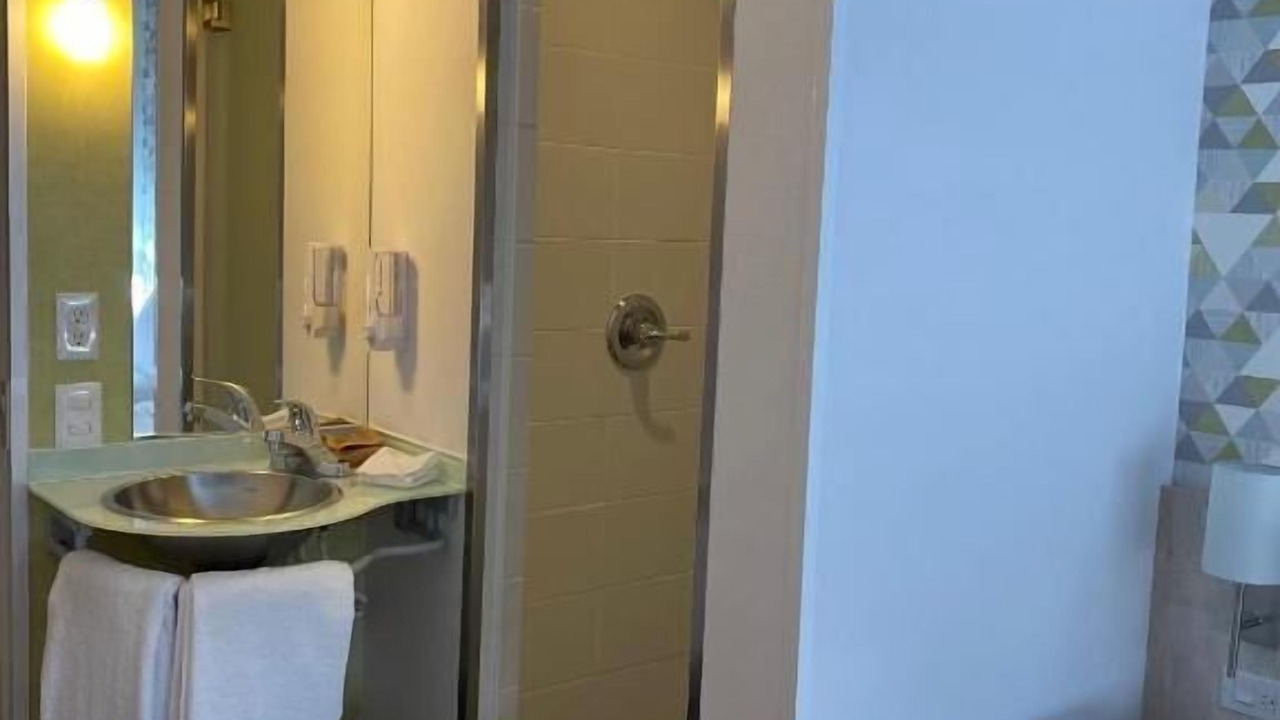 Photo of Bathroom in Apodaca