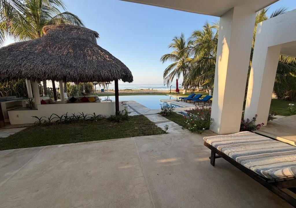 Photo of Patio Balcony in Santa Maria Colotepec