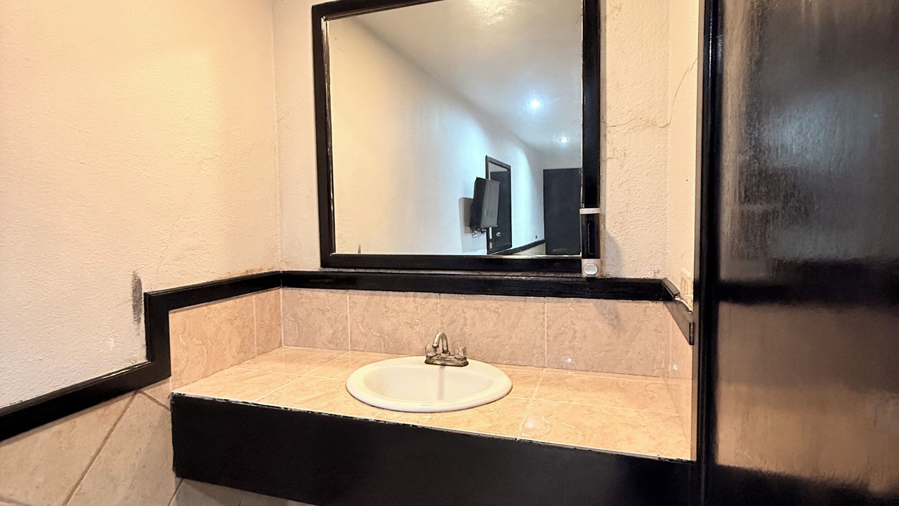 Photo of Bathroom in Matamoros