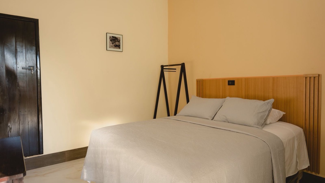 Photo of Bedroom in Flores