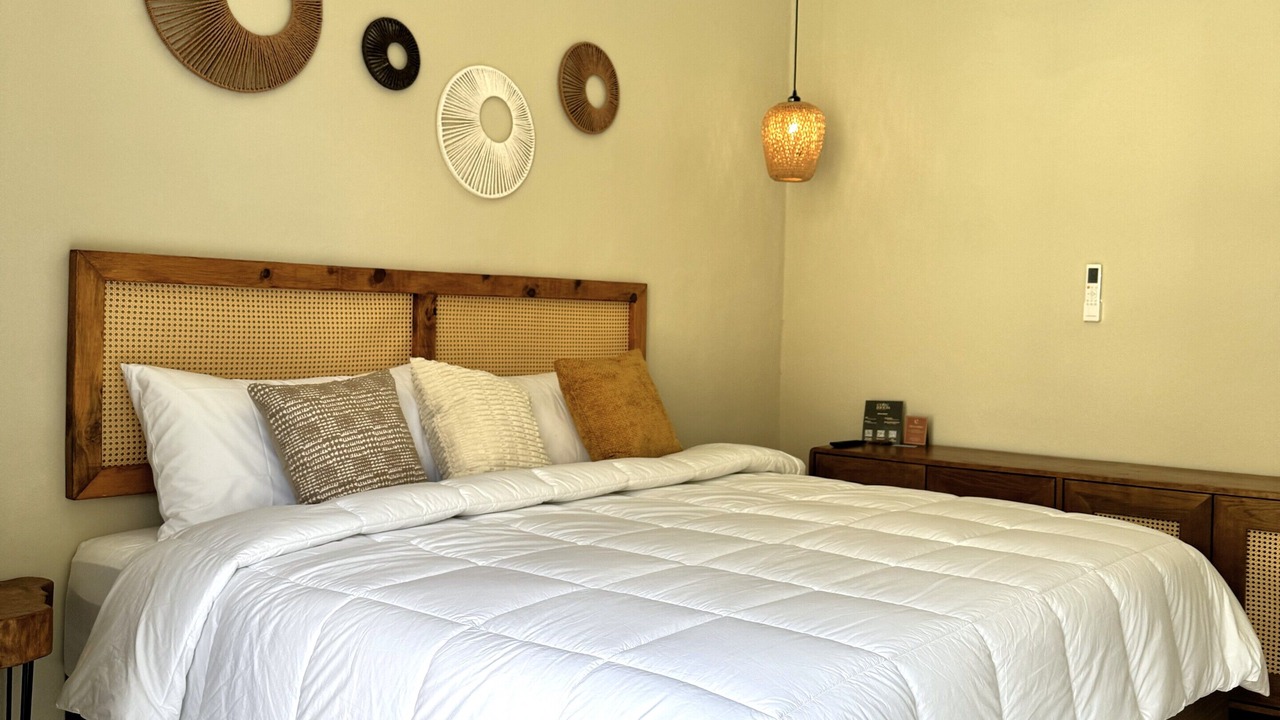 Photo of Bedroom in San Martin Zapotitlan