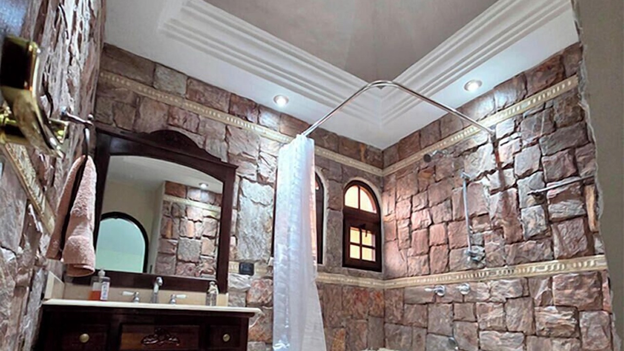 Photo of Bathroom in Zona 13
