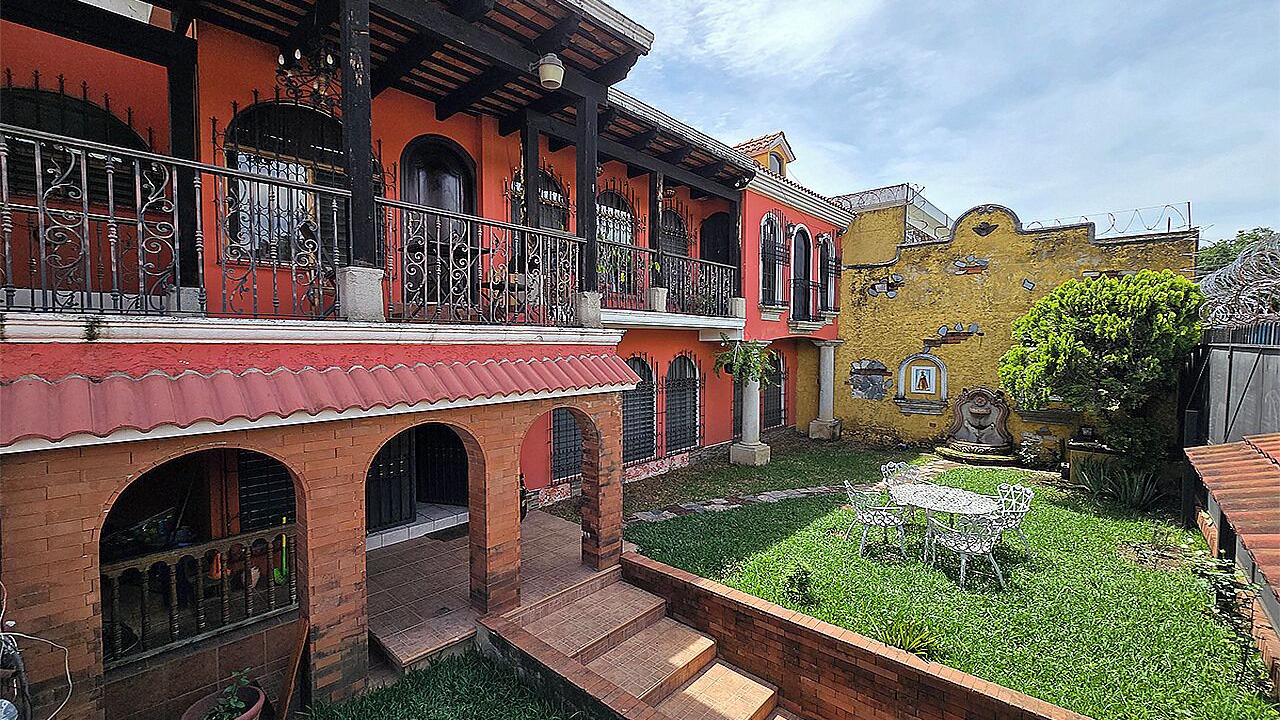 Photo of Outdoor in Zona 13