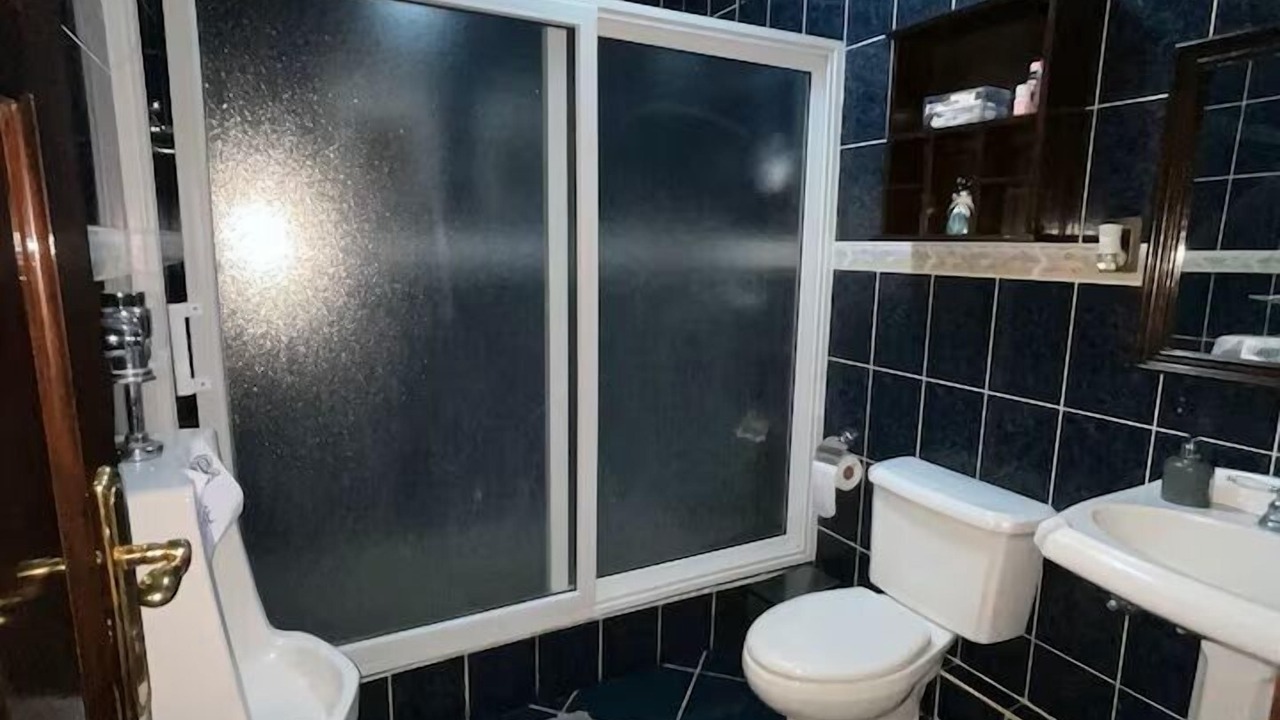 Photo of Bathroom in Zona 13