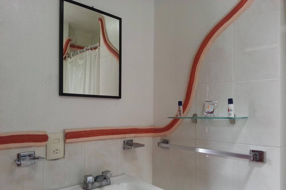 Photo of Bathroom in Jalatlaco