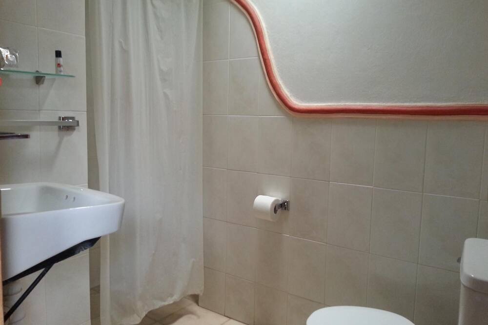 Photo of Bathroom in Jalatlaco