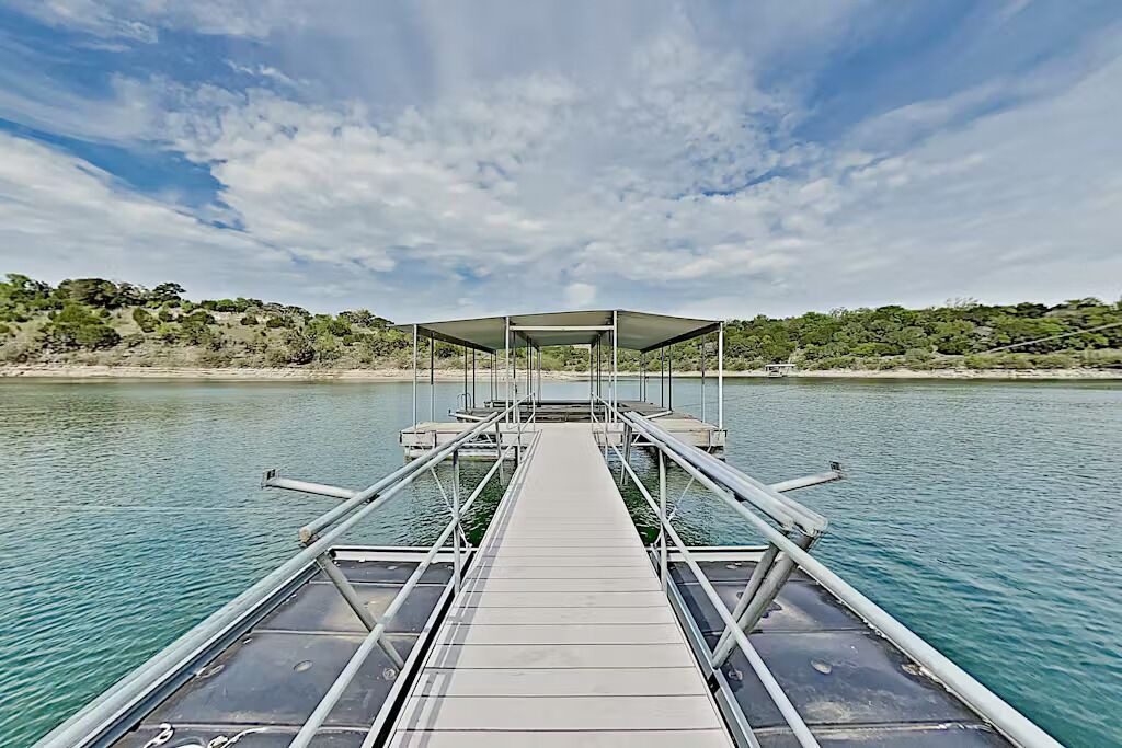 Photo of Others in Lago Vista