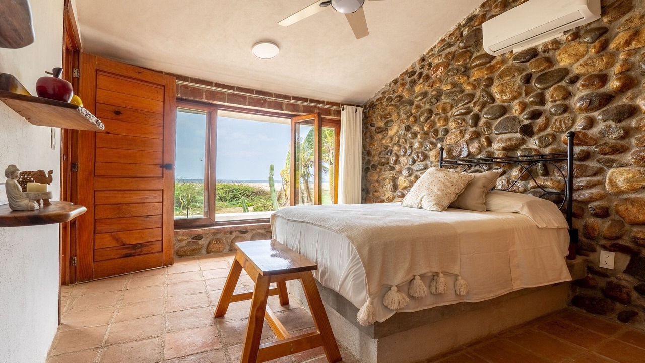 Photo of Bedroom in Barra de Colotepec