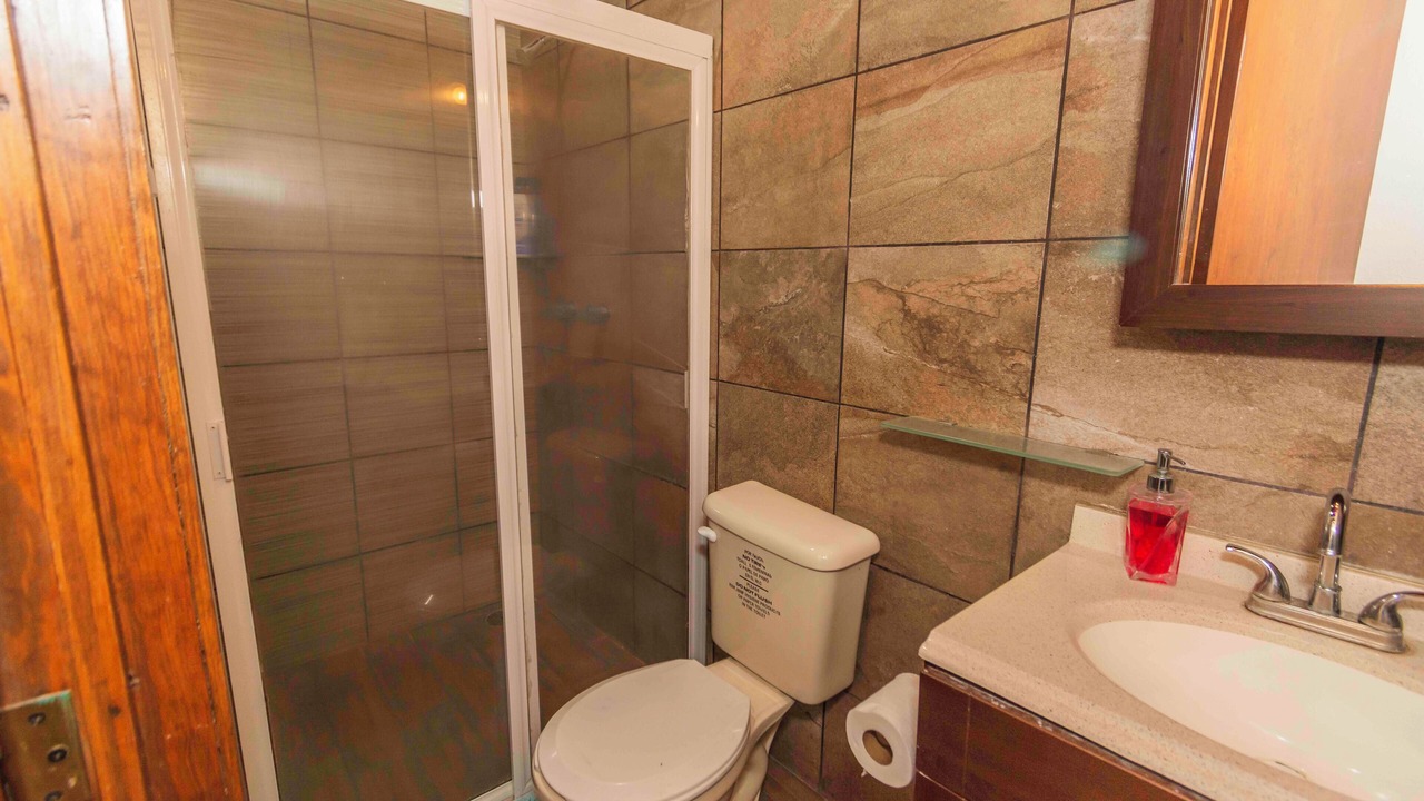 Photo of Bathroom in Calzada Madero