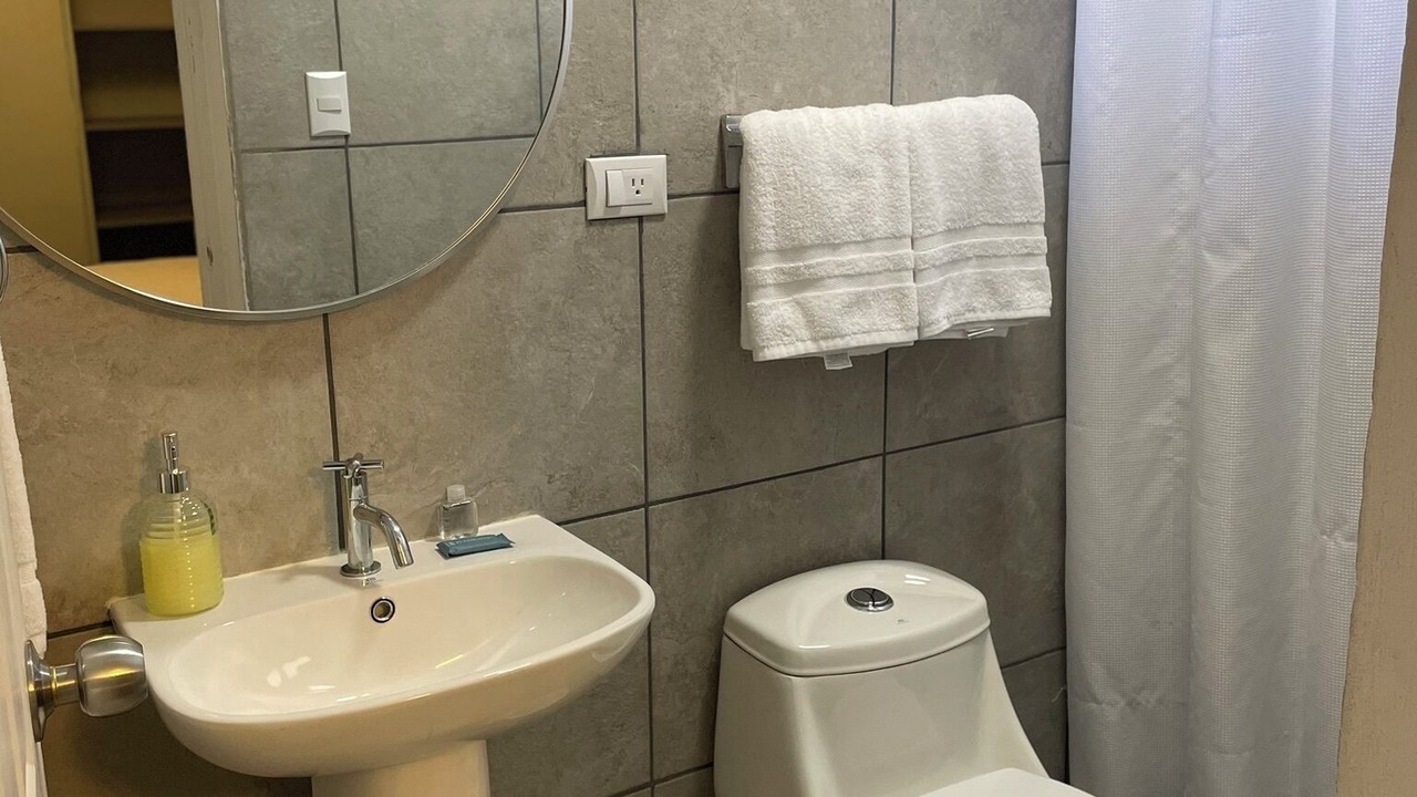 Photo of Bathroom in Zona 13