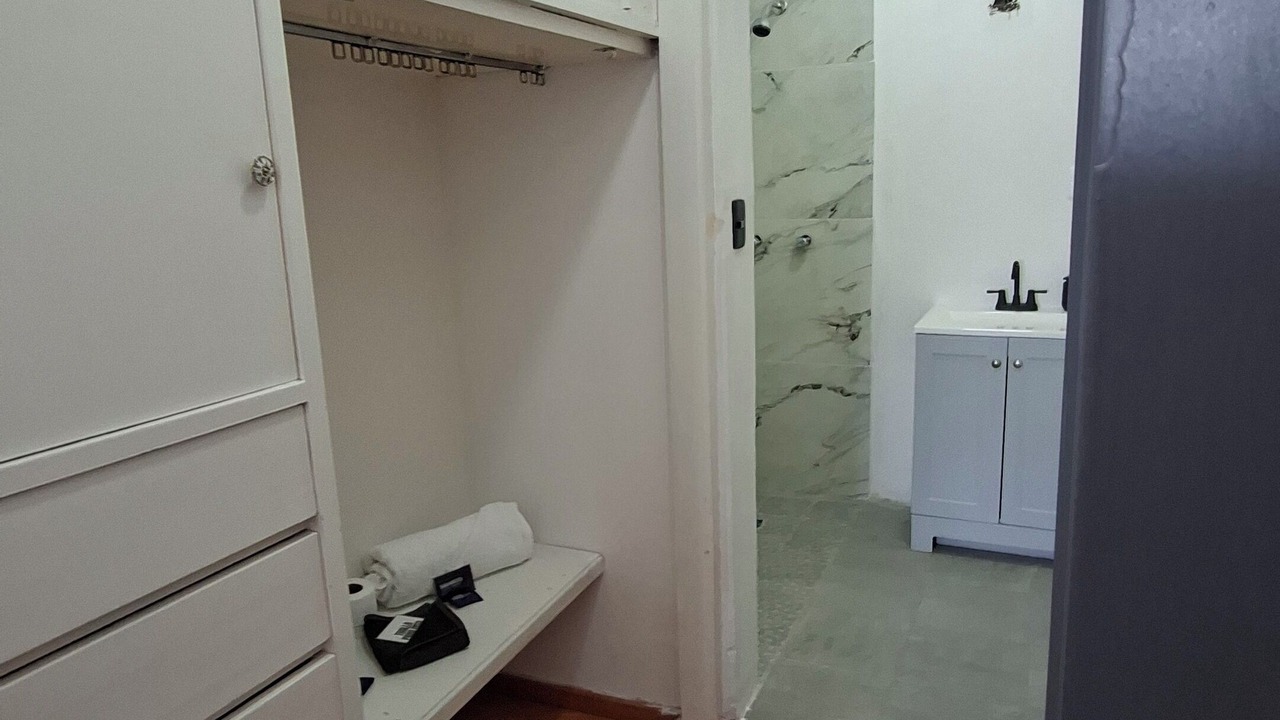 Photo of Bathroom in Leon