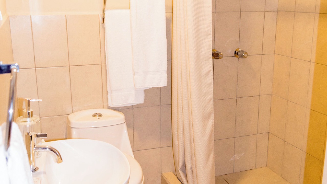 Photo of Bathroom in Zona 13