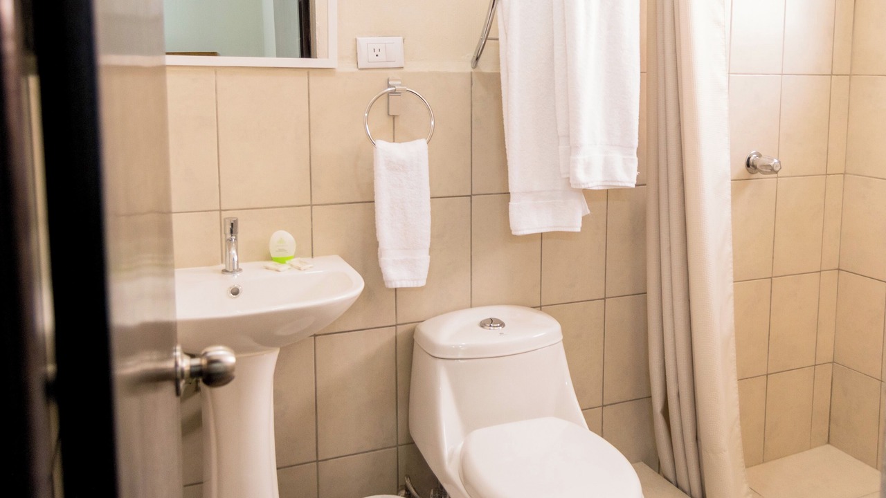 Photo of Bathroom in Zona 13