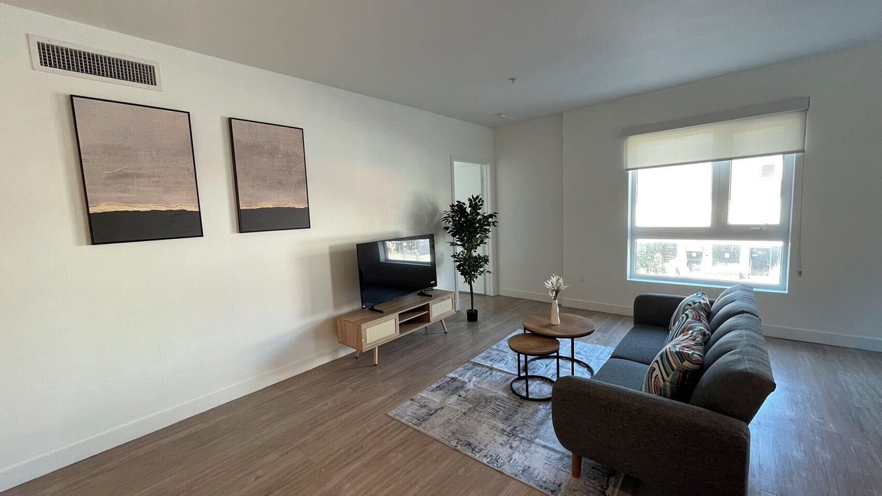 Photo of Livingroom in West Los Angeles